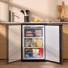 Cecotec Congelador Vertical Sobremesa 97 L Bolero CoolMarket TF 97 Inox, Clase Energética E, Diseño compacto, Puerta reversible, 3 Cajones, Medidas