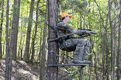 Lightweight Aluminum Climbing Treestand with Padded Seat, 300 Lb. Capacity, Safety Harness Included